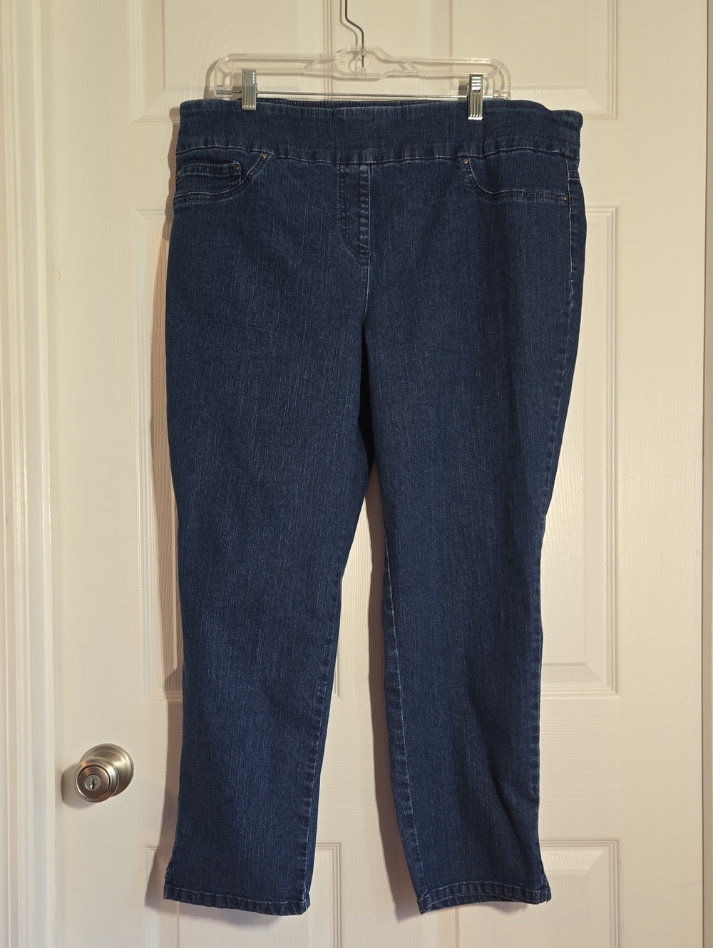 Ruby Rd. Dark Blue Stretch Pull-On Cropped Jeans Size 16